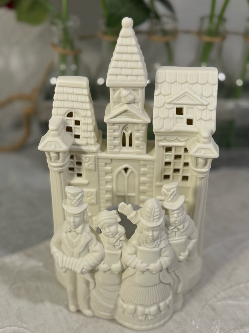 PartyLite Village Carolers White Bisque Church Tea Light Candle Holder P0204 NIB